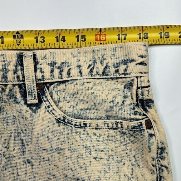 Levi's 501 Straight Button Fly Acid Was Shorts Size 31 NWT - Picture 5 of 9